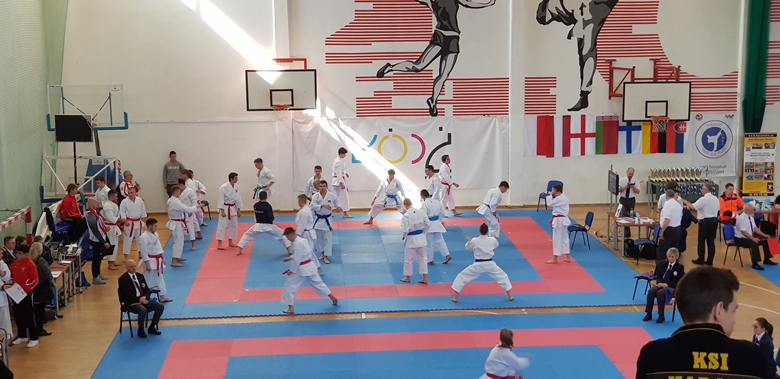 Średzcy karatecy zdobyli kilka medali na zawodach w Łodzi