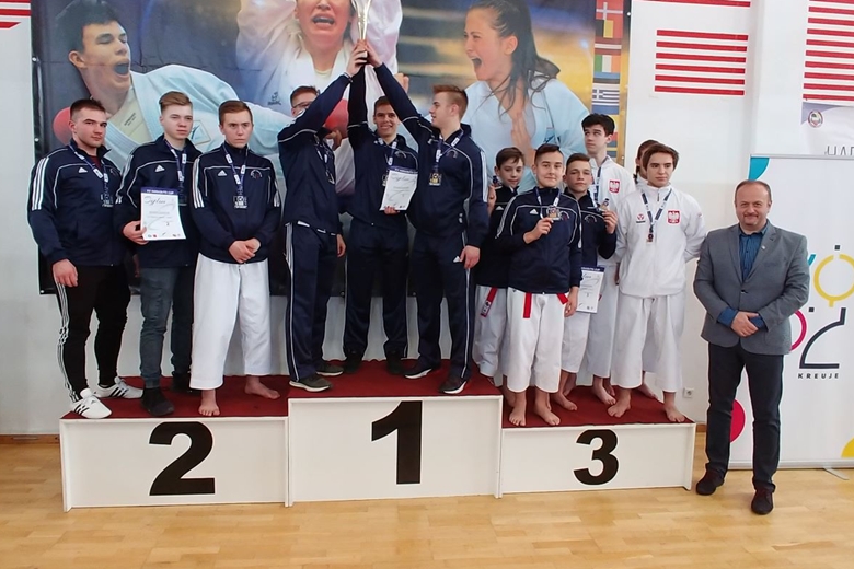 Średzcy karatecy zdobyli kilka medali na zawodach w Łodzi