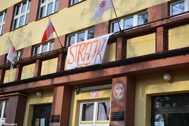 Kolejny dzień strajku nauczycieli w powiecie średzkim