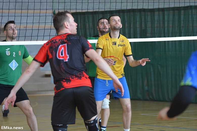 Sobotni turniej siatkówki w Środzie Śląskiej