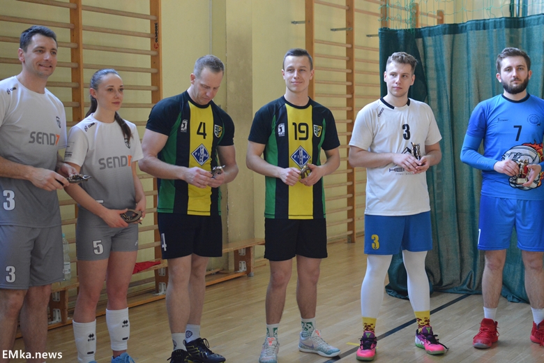 Sobotni turniej siatkówki w Środzie Śląskiej