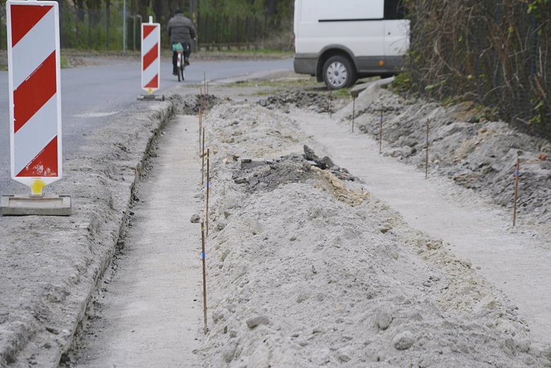 Trwa przebudowa drogi w gminie Udanin