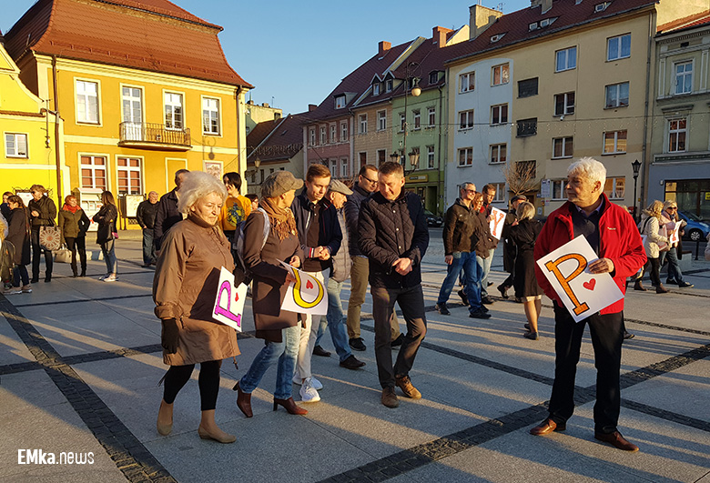 Spacer po rynku wsparciem dla nauczycieli