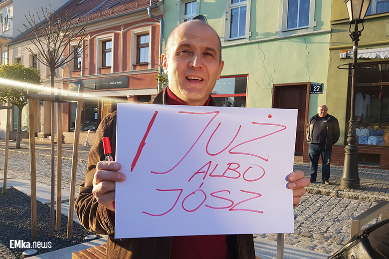 Spacer po rynku wsparciem dla nauczycieli