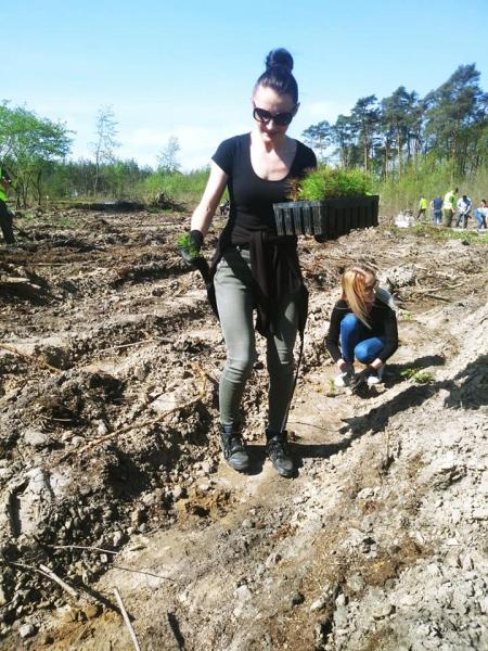 Sadzenie lasu we Wróblowicach