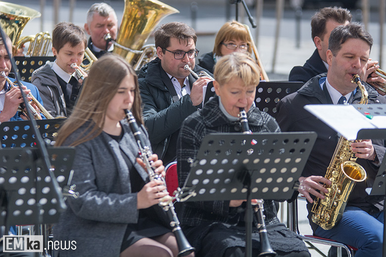 Obchody 3 Maja w Środzie Śląskiej