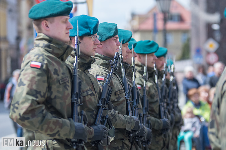 Obchody 3 Maja w Środzie Śląskiej