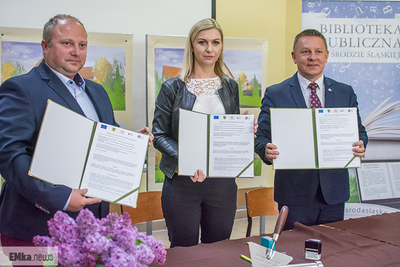 Uroczyste podpisanie umowy i aktu erekcyjnego pod budowę