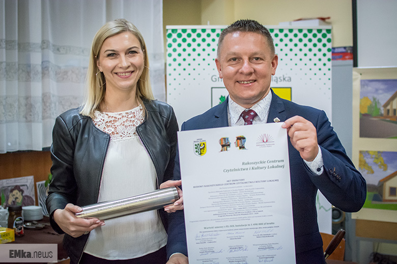 Uroczyste podpisanie umowy i aktu erekcyjnego pod budowę