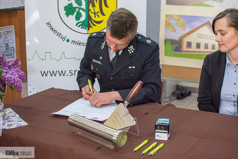 Uroczyste podpisanie umowy i aktu erekcyjnego pod budowę