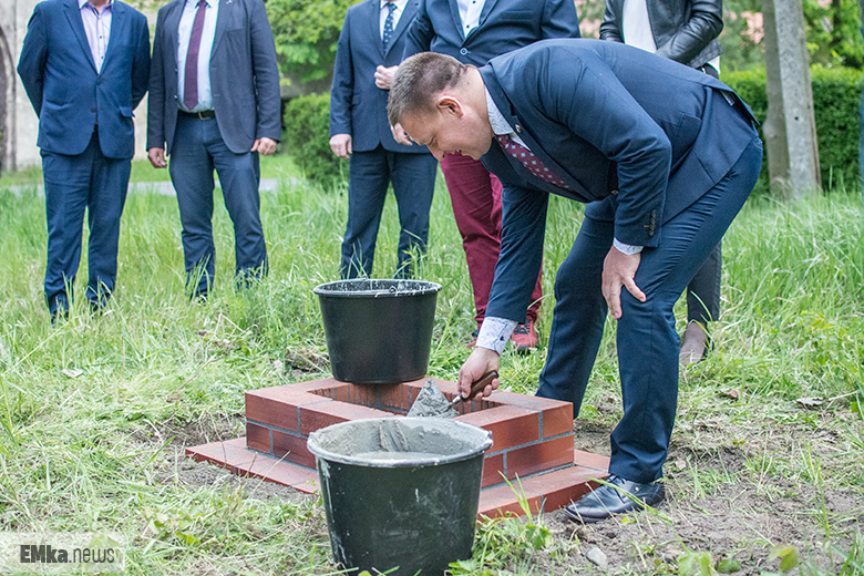 Uroczyste podpisanie umowy i aktu erekcyjnego pod budowę