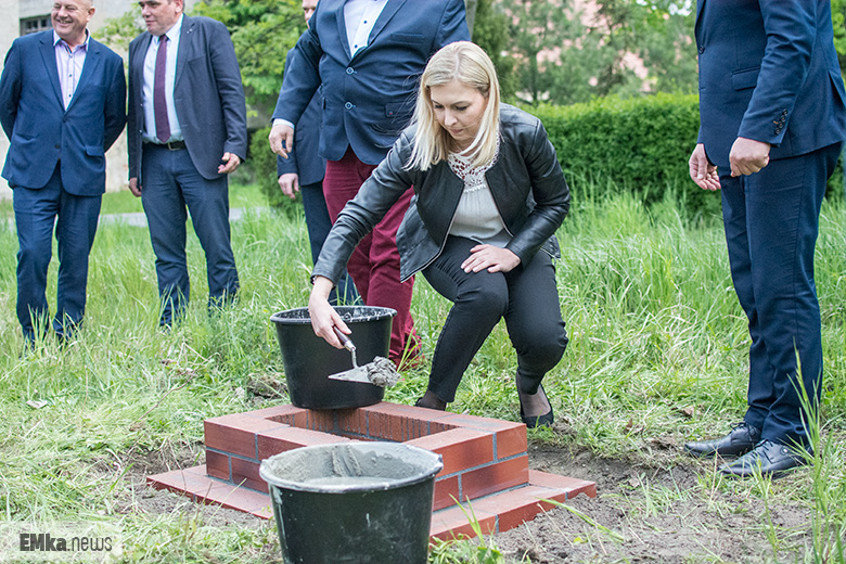 Uroczyste podpisanie umowy i aktu erekcyjnego pod budowę