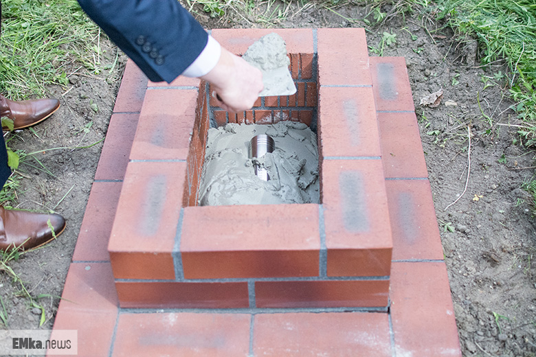 Uroczyste podpisanie umowy i aktu erekcyjnego pod budowę