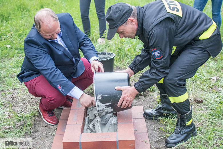 Uroczyste podpisanie umowy i aktu erekcyjnego pod budowę