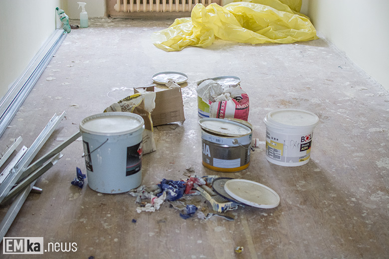 Wnętrza budynku po szpitalu w Środzie Śląskiej