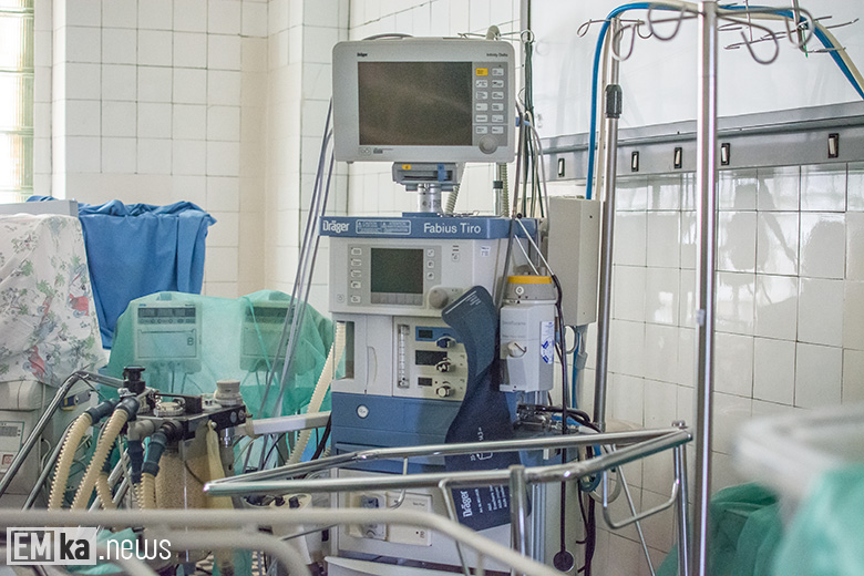 Wnętrza budynku po szpitalu w Środzie Śląskiej