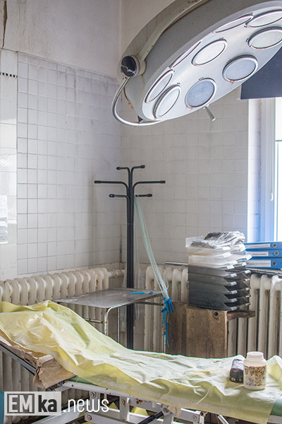 Wnętrza budynku po szpitalu w Środzie Śląskiej