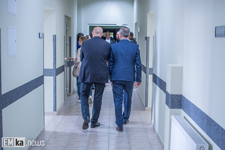 Wnętrza budynku po szpitalu w Środzie Śląskiej