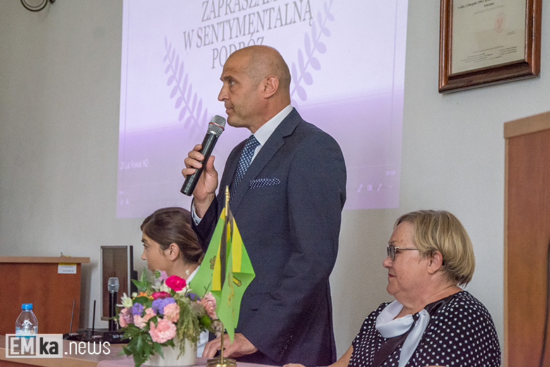 Uroczysta sesja rady powiatu