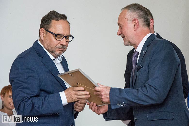 Uroczysta sesja rady powiatu