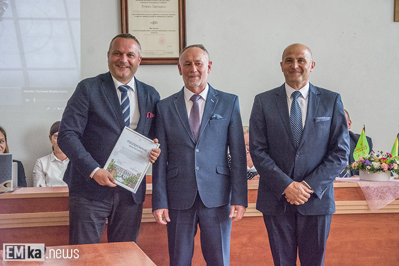 Uroczysta sesja rady powiatu