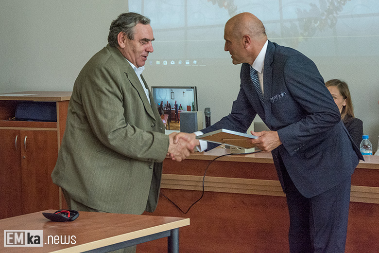 Uroczysta sesja rady powiatu