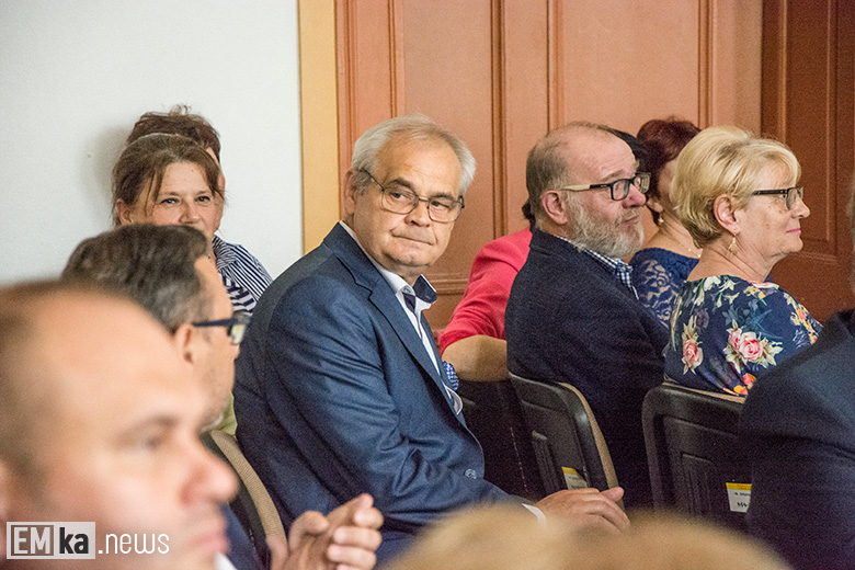 Uroczysta sesja rady powiatu