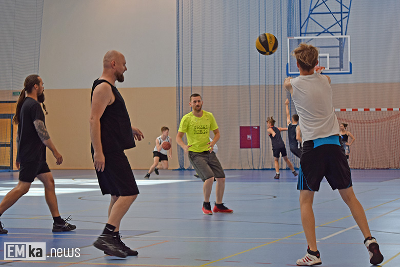 "Kebaby" zwycięzcą turnieju koszykówki w Malczycach