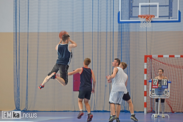 "Kebaby" zwycięzcą turnieju koszykówki w Malczycach