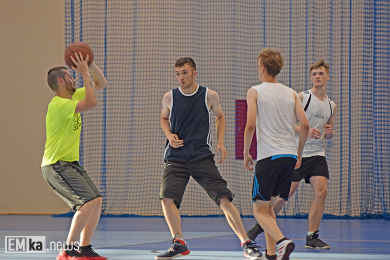 "Kebaby" zwycięzcą turnieju koszykówki w Malczycach