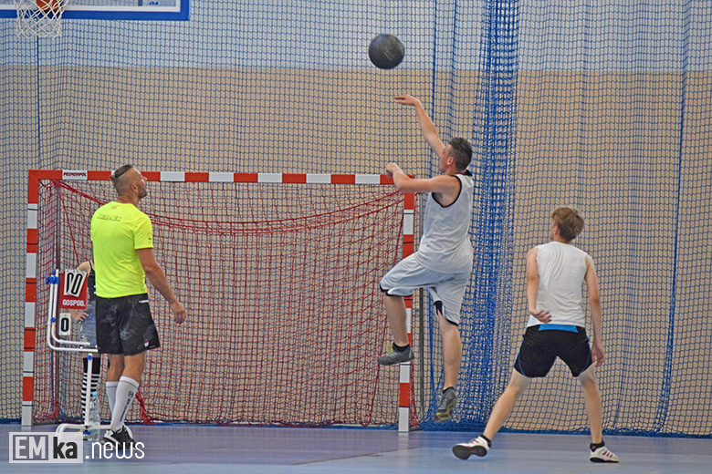 "Kebaby" zwycięzcą turnieju koszykówki w Malczycach