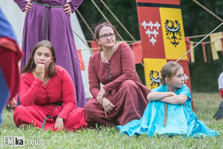 Wojnowice oblężone przez rycerzy