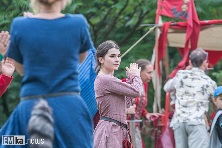 Wojnowice oblężone przez rycerzy