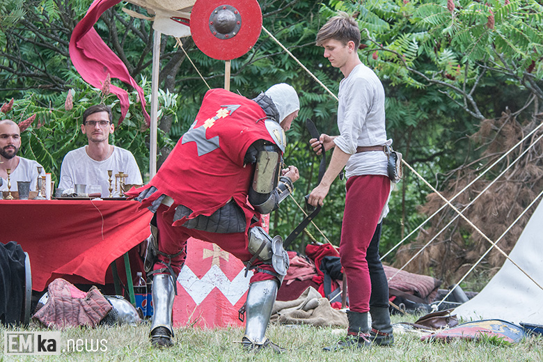 Wojnowice oblężone przez rycerzy