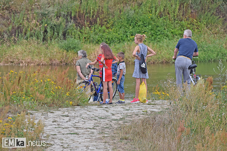 Strażacy sprawdzali sytuację na rzece Odrze