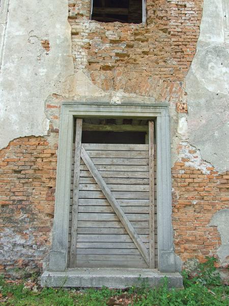 Wejście do pałacu od strony północnej