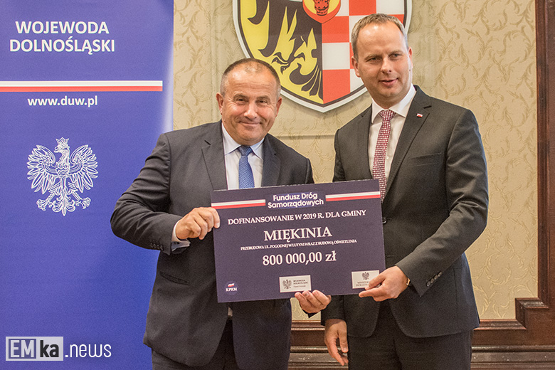 Przyznanie promes odbyło się w starostwie w Wołowie