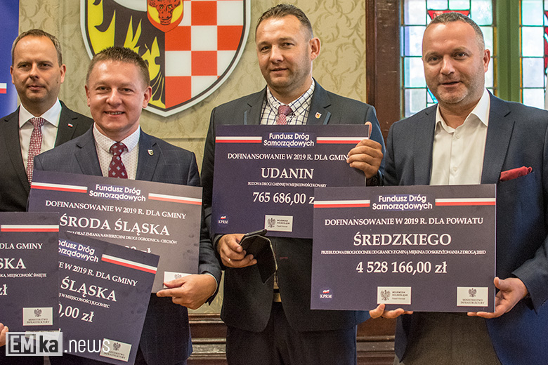 Przyznanie promes odbyło się w starostwie w Wołowie