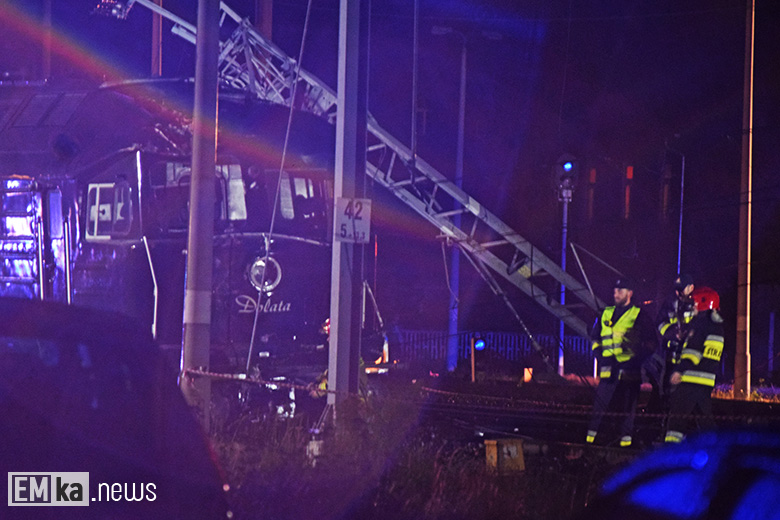 Pociąg towarowy wypadł z torów