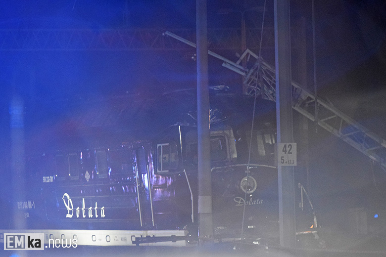 Pociąg towarowy wypadł z torów