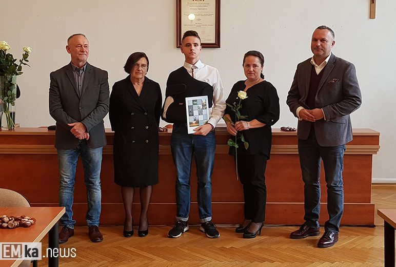 Najzdolniejsi uczniowie otrzymali stypendia