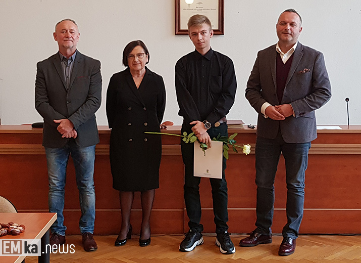 Najzdolniejsi uczniowie otrzymali stypendia