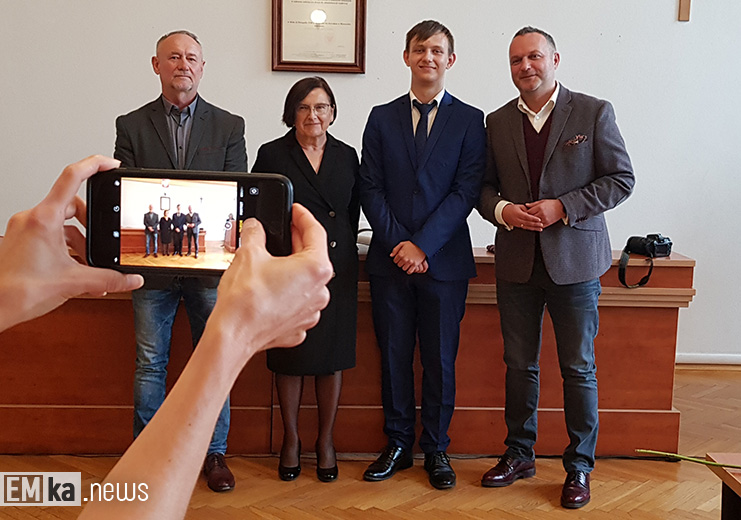 Najzdolniejsi uczniowie otrzymali stypendia