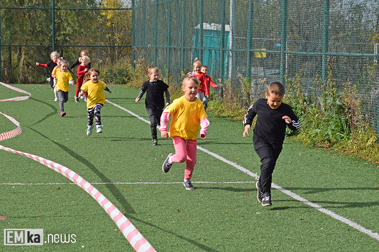 Barwny korowód i bieg przedszkolaków, czyli 15 lat Polski w UE w Malczycach