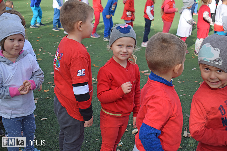 Barwny korowód i bieg przedszkolaków, czyli 15 lat Polski w UE w Malczycach