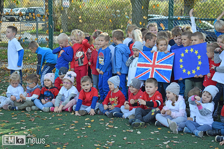 Barwny korowód i bieg przedszkolaków, czyli 15 lat Polski w UE w Malczycach