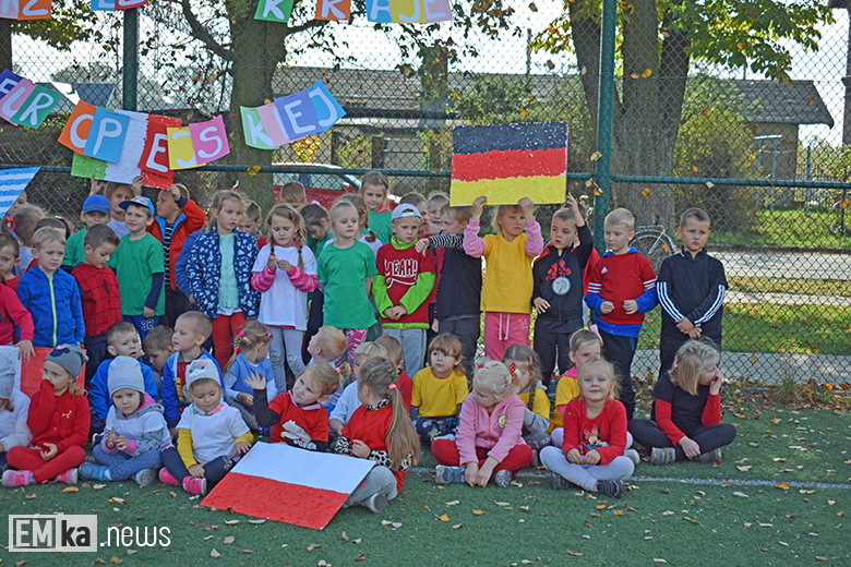 Barwny korowód i bieg przedszkolaków, czyli 15 lat Polski w UE w Malczycach