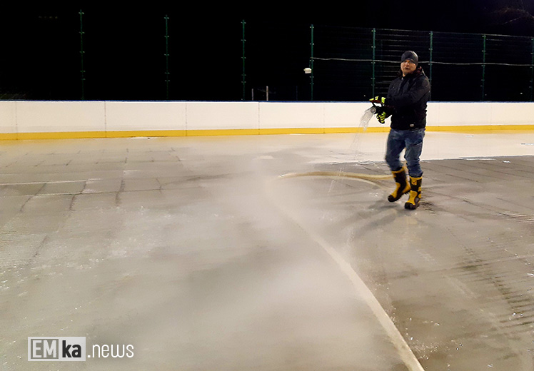 Lodowisko w Środzie Śląskiej