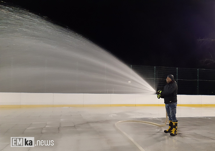Lodowisko w Środzie Śląskiej