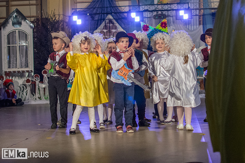 Bożonarodzeniowy kiermasz w Miękini